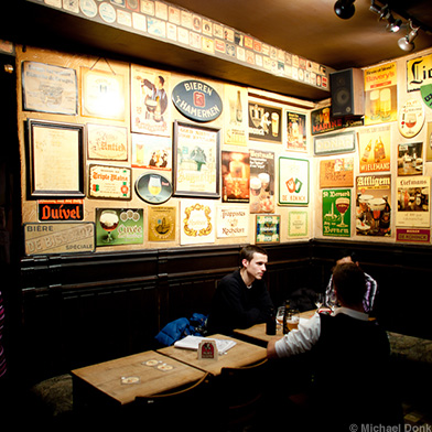 't Brugs Beertje Tables